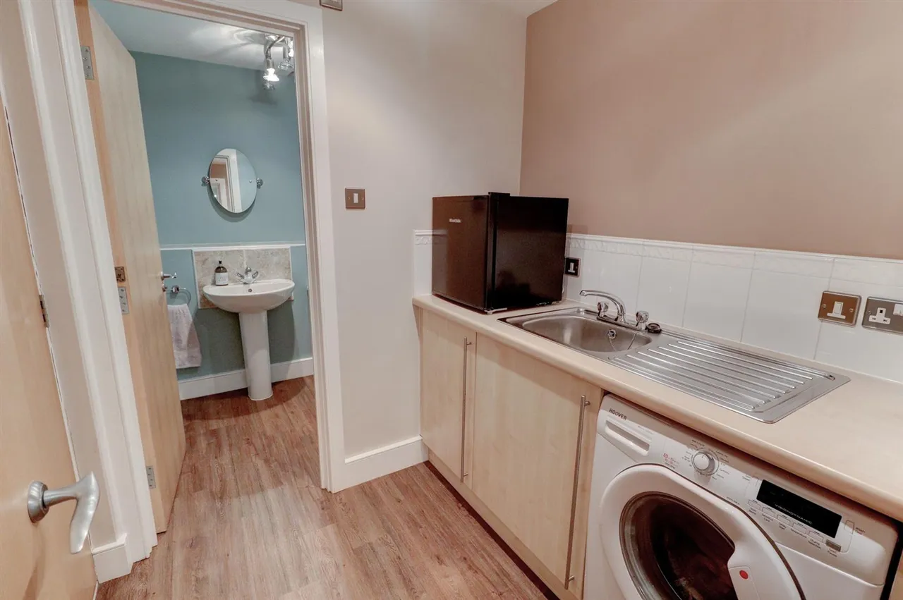 Rock Mill Lane, Leamington Spa, CV32, photo 8