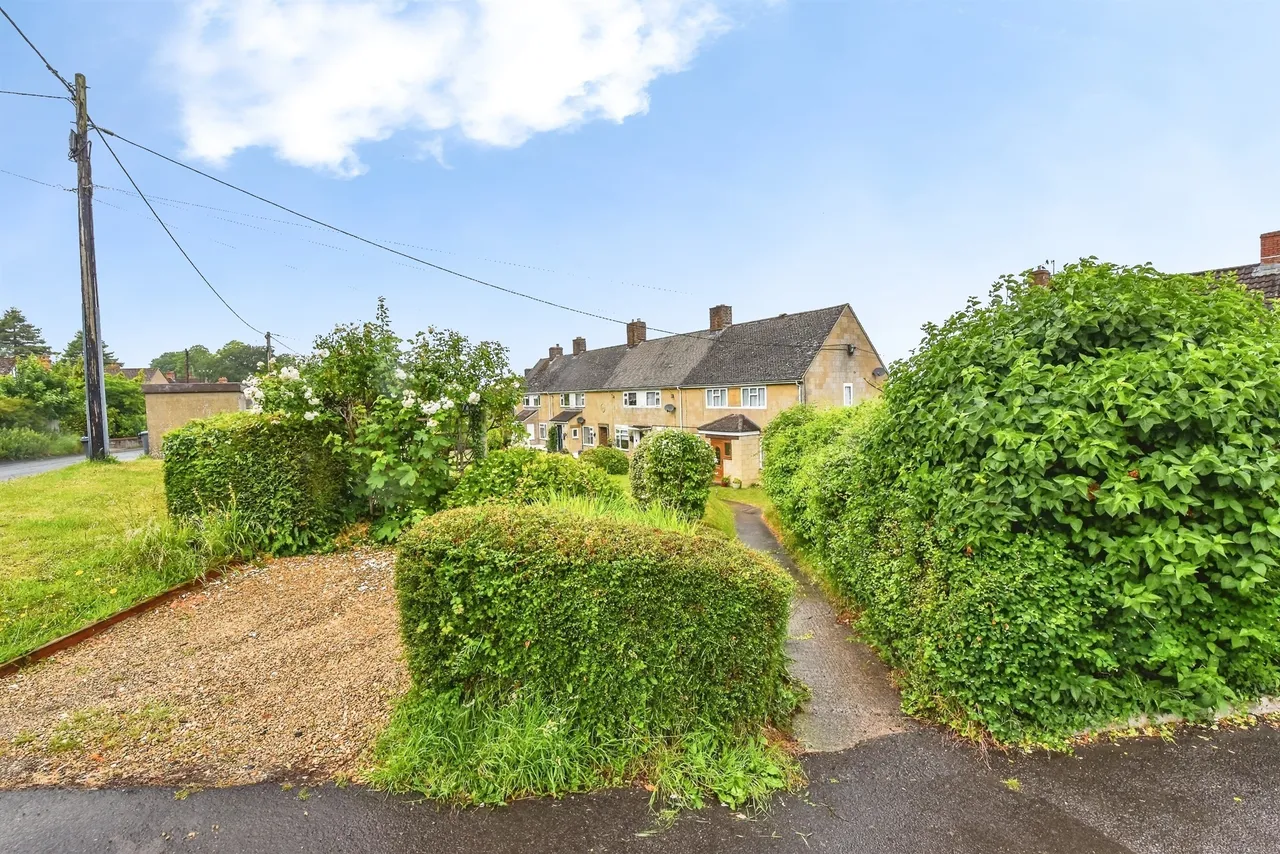 Court Orchard, Bratton, BA13, photo 7