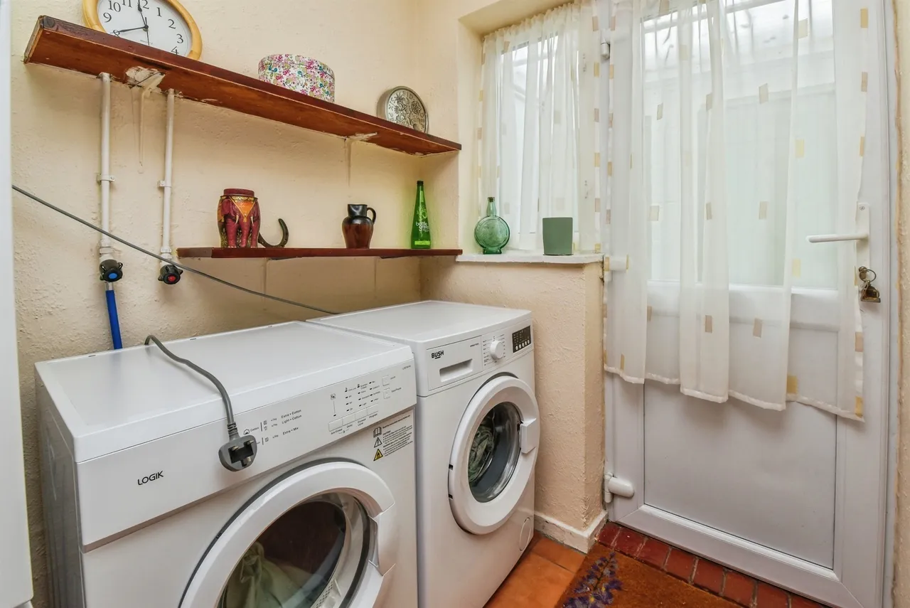 Court Orchard, Bratton, BA13, photo 15
