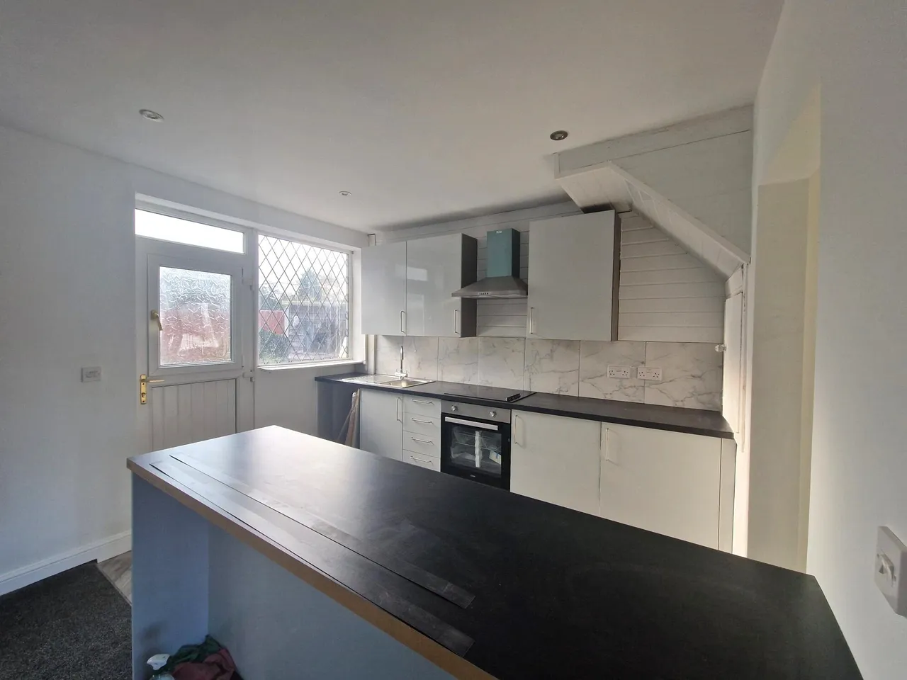 Westbourne Crescent, Pontefract, WF8, photo 2