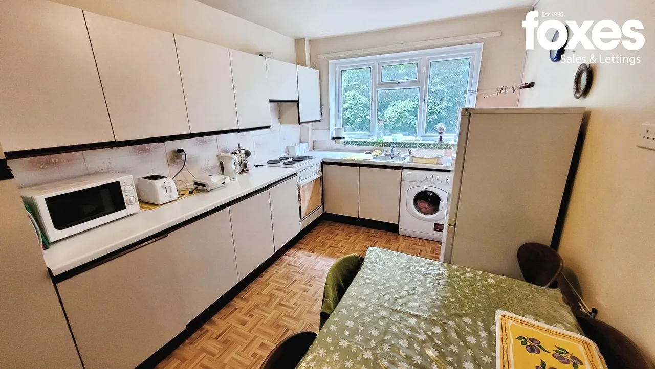 Crescent Court, 33 Chine Crescent, Bournemouth, Dorset, BH2 5LA, photo 19
