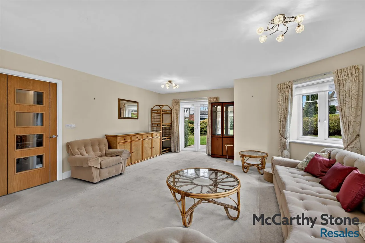 Raglan Road, Frinton-On-Sea, CO13, photo 5
