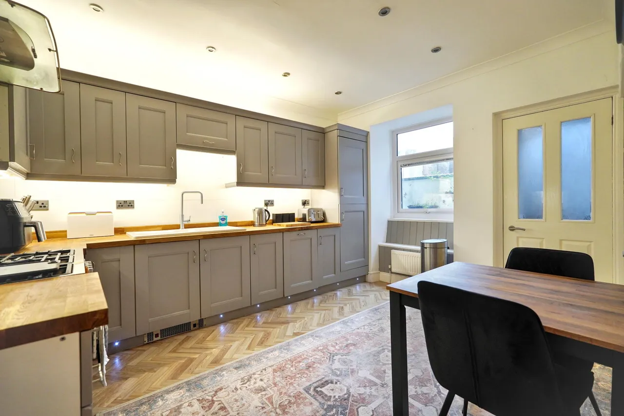 Elizabeth Street, Workington, CA14, photo 4