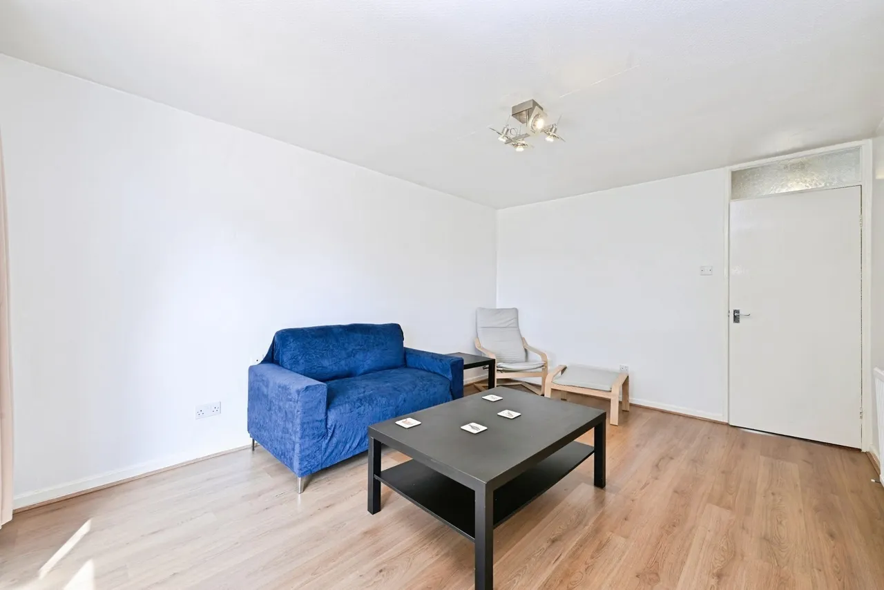 Lismore Close, Nottingham, Nottinghamshire, NG7, photo 8