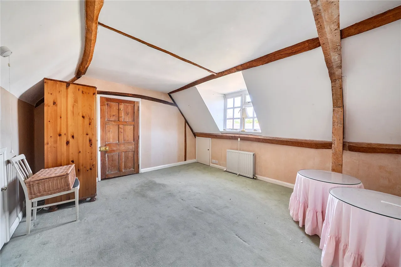 Marlborough Road, Aldbourne, Marlborough, Wiltshire, SN8 2DD, photo 4