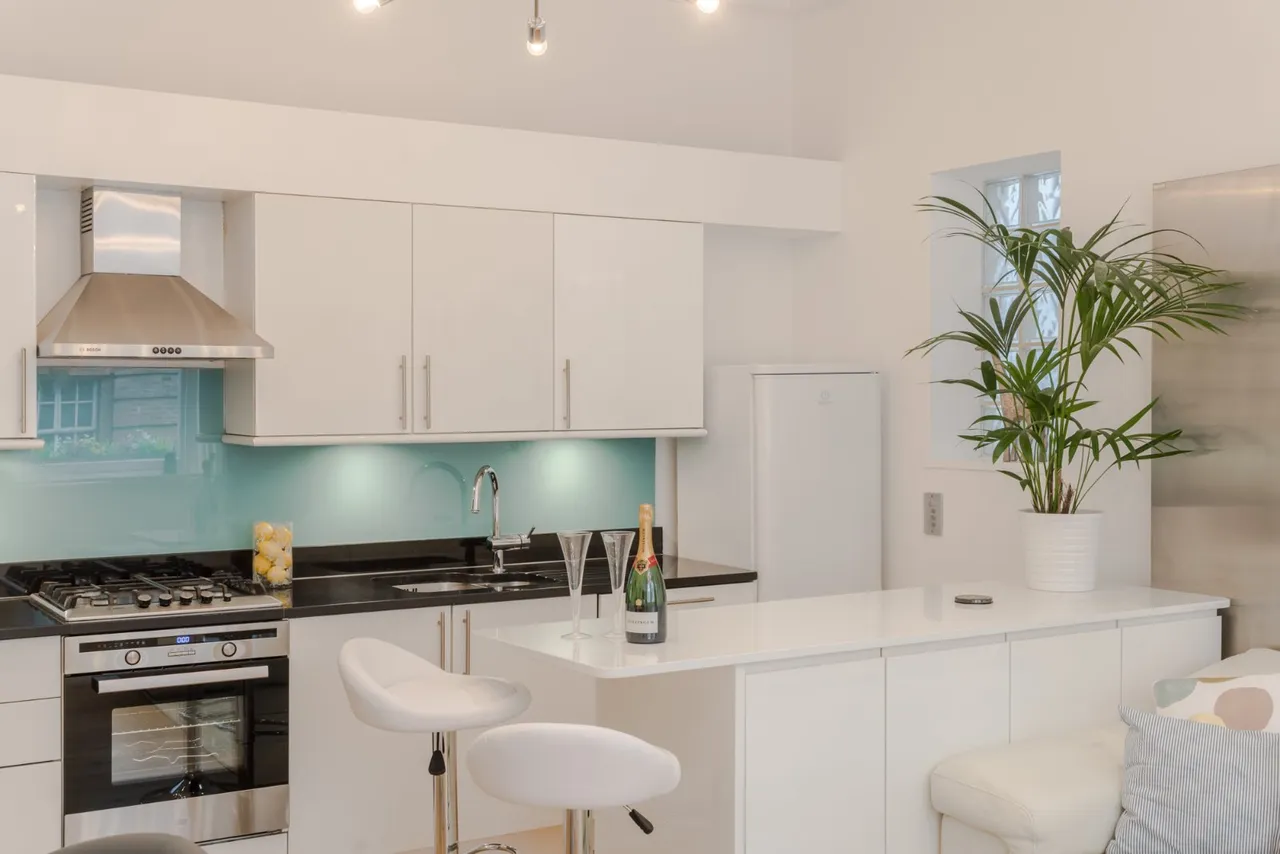 Nottingham Street, Marylebone, London, W1U, photo 2