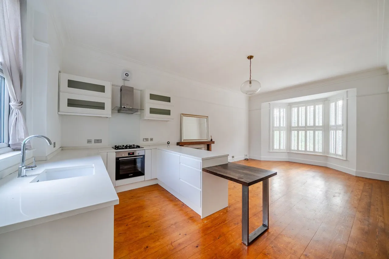 Elmers End Road, SE20, photo 11