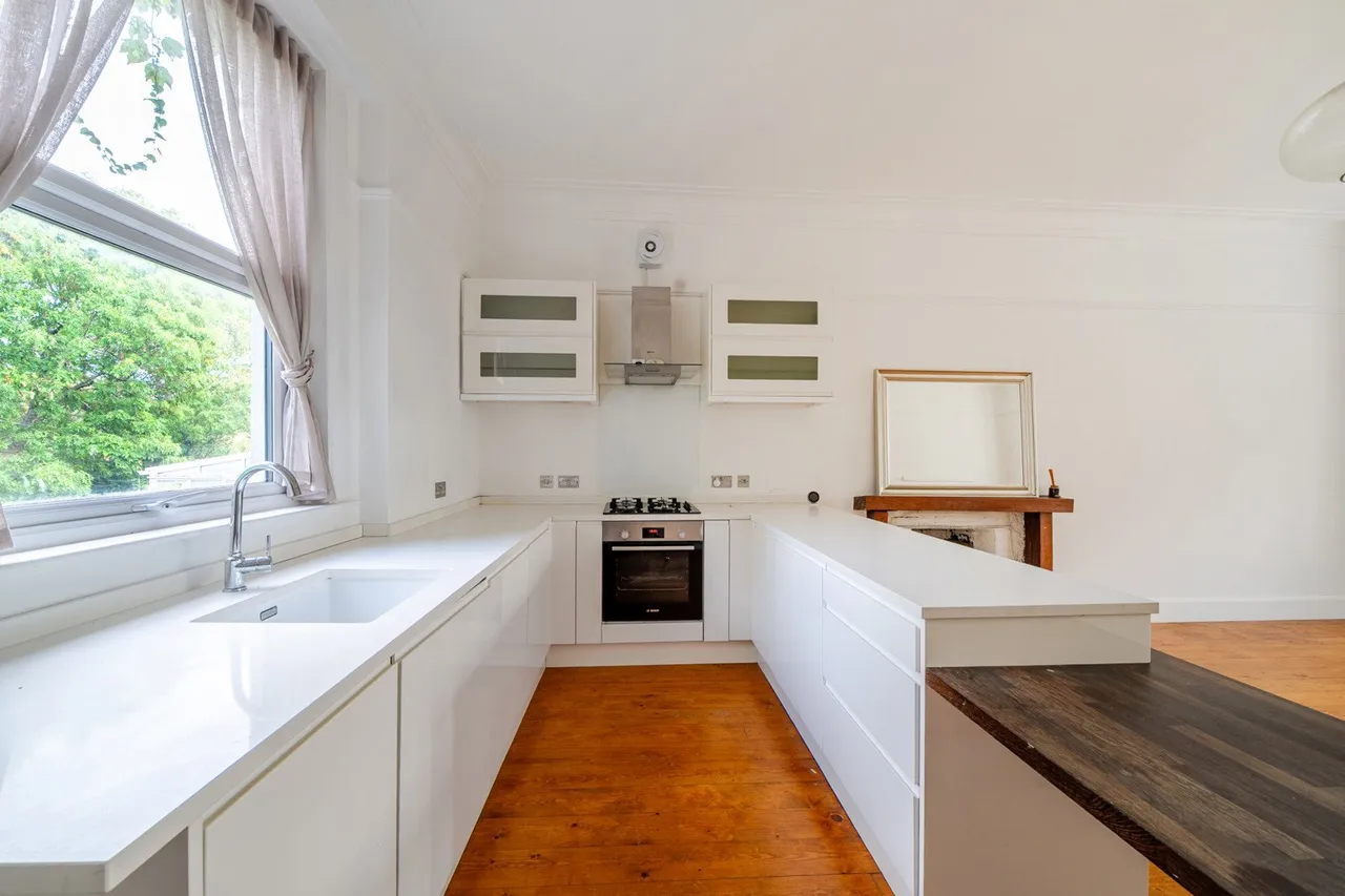 Elmers End Road, SE20, photo 10