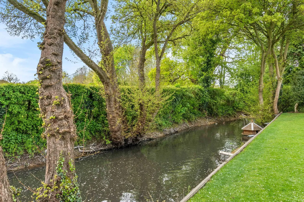 Toppesfield, Brook End, SG9, photo 30
