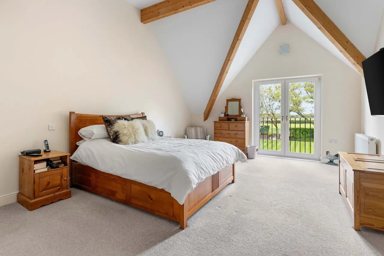 Toppesfield, Brook End, SG9, photo 15