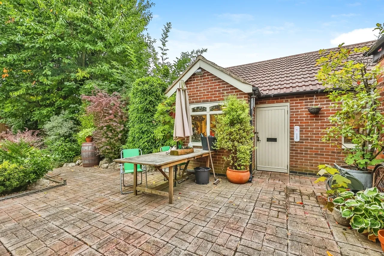 Hall Lane, Brinsley, NG16, photo 17