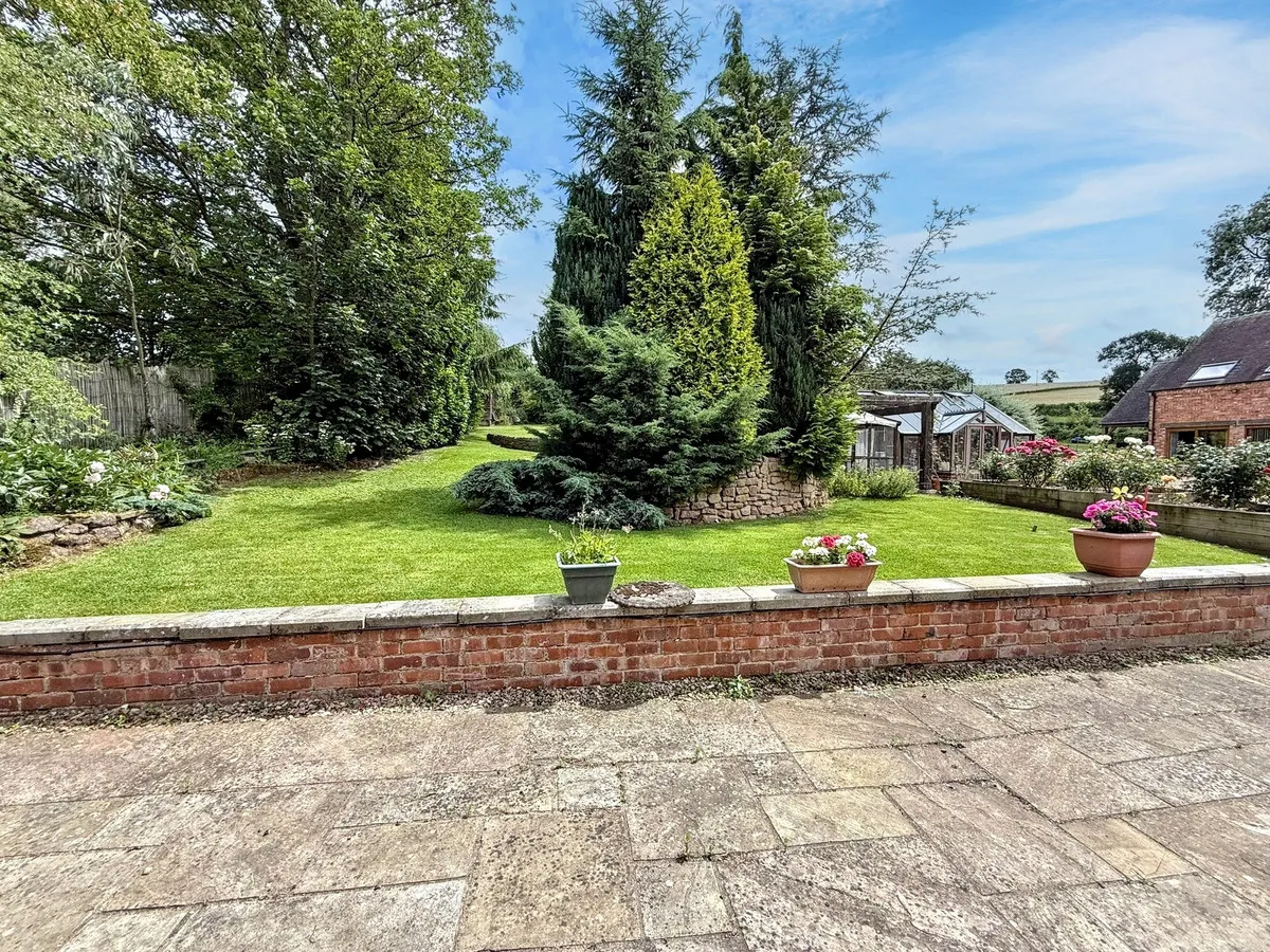 Sides Lane, Snelston, DE6, photo 26