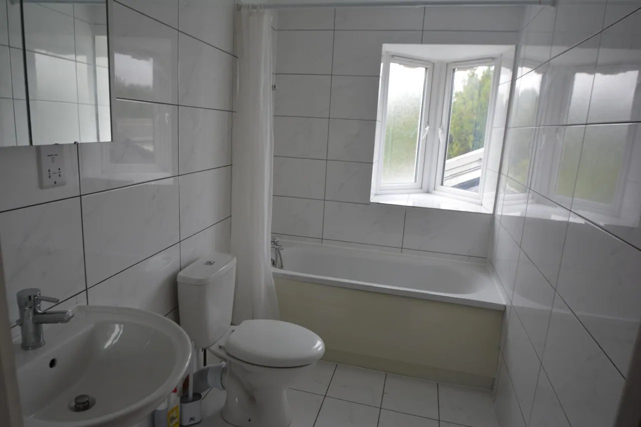Fletton Avenue, Fletton, Peterborough, PE2, photo 8