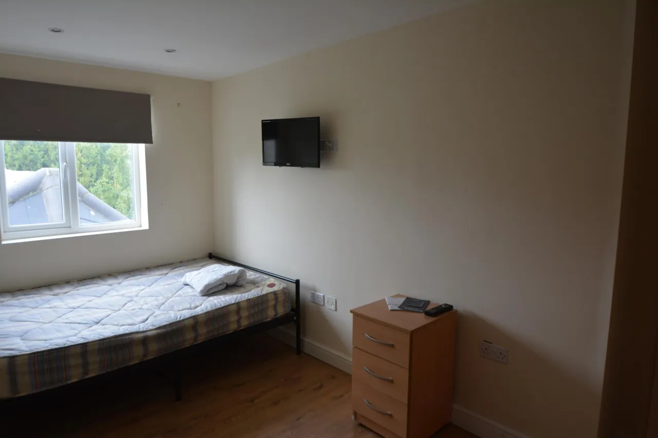 Fletton Avenue, Fletton, Peterborough, PE2, photo 7