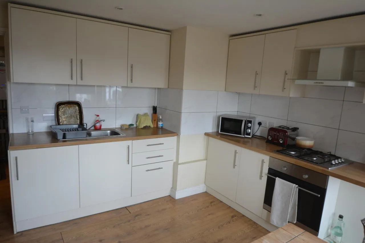 Fletton Avenue, Fletton, Peterborough, PE2, photo 4