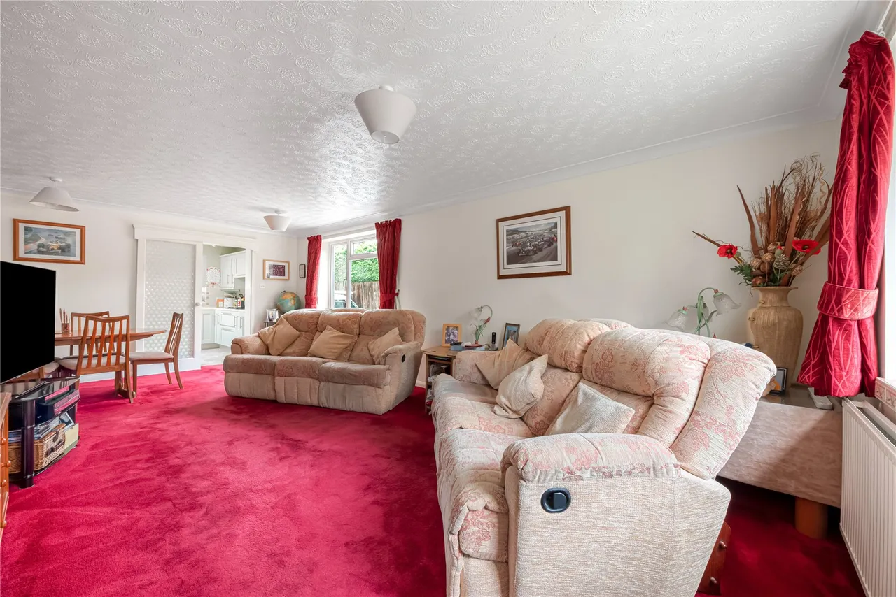 Fenns Lane, West End, GU24, photo 45