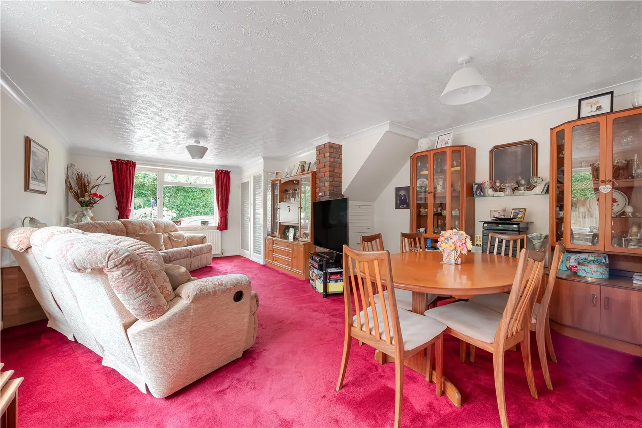 Fenns Lane, West End, GU24, photo 43