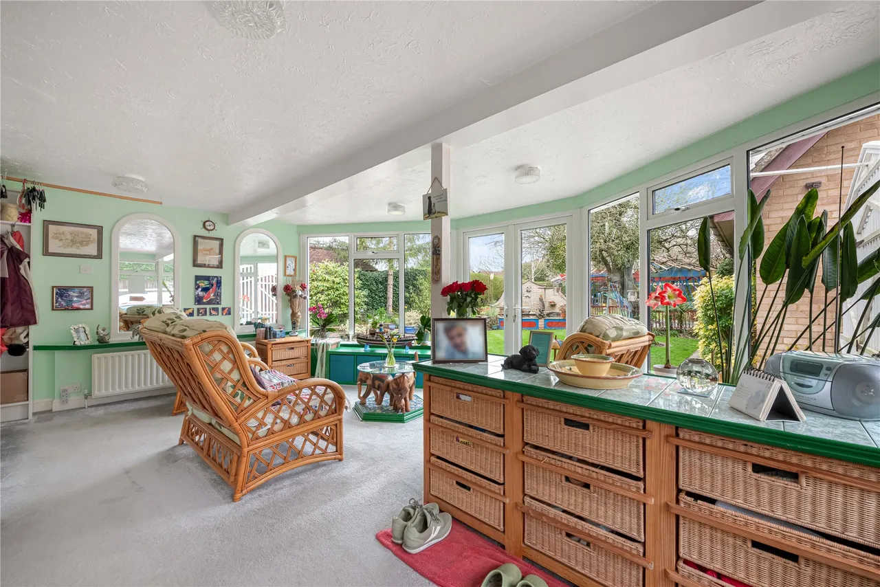 Fenns Lane, West End, GU24, photo 50