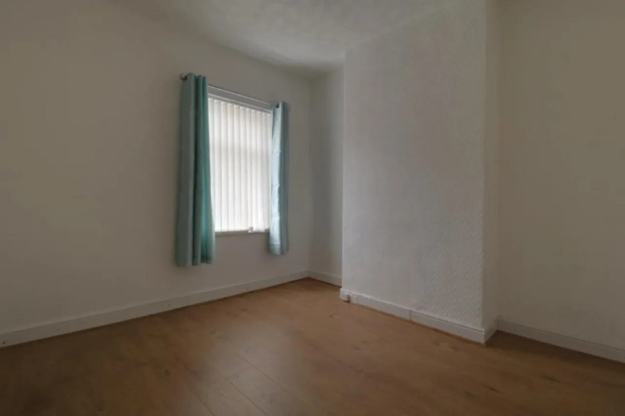 Jervison Street, Stoke-on-trent, photo 5