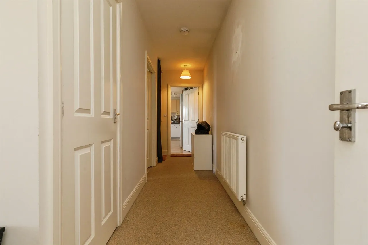 Eveleigh Avenue, Bath, BA1, photo 11