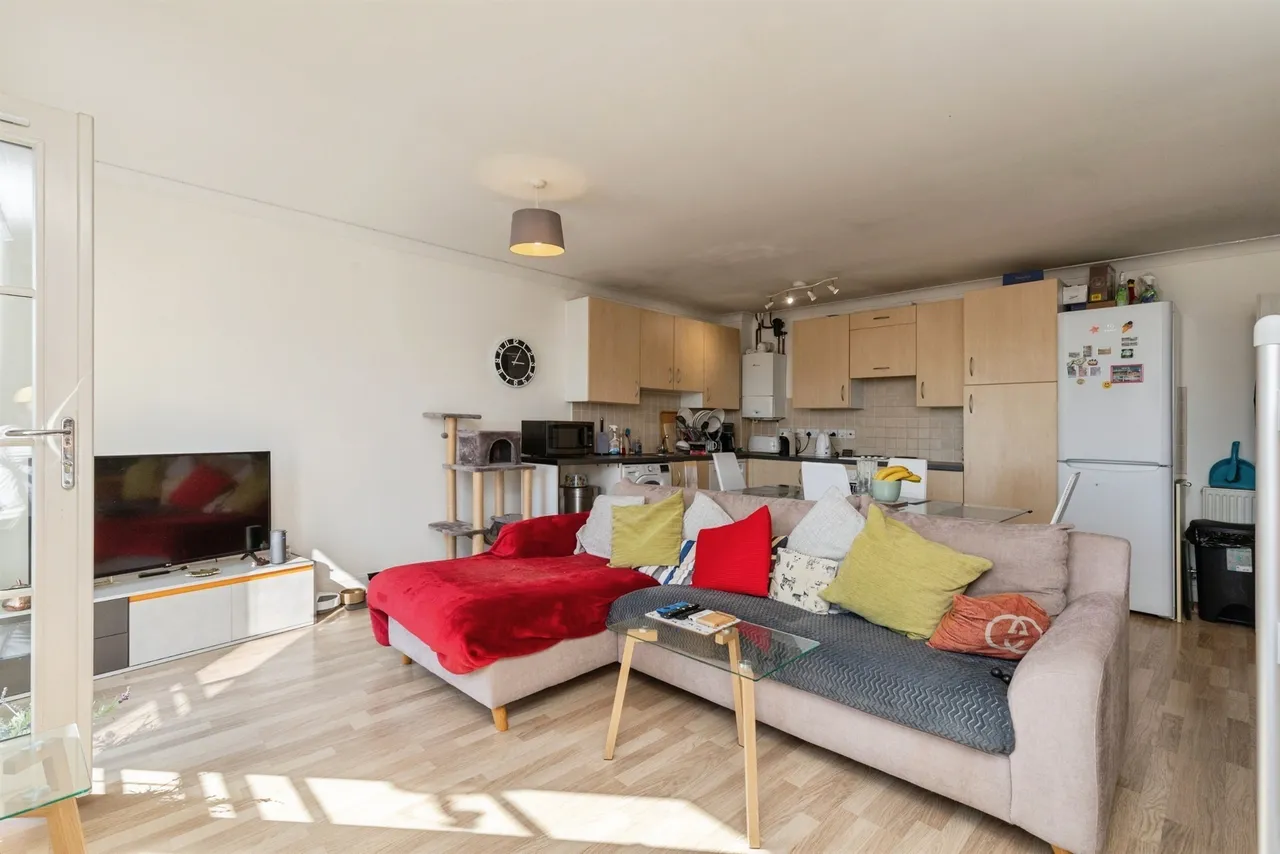 Eveleigh Avenue, Bath, BA1, photo 18
