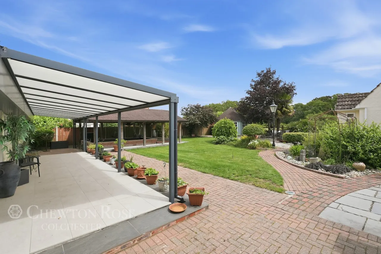 Moor Hall Lane, Danbury, photo 3