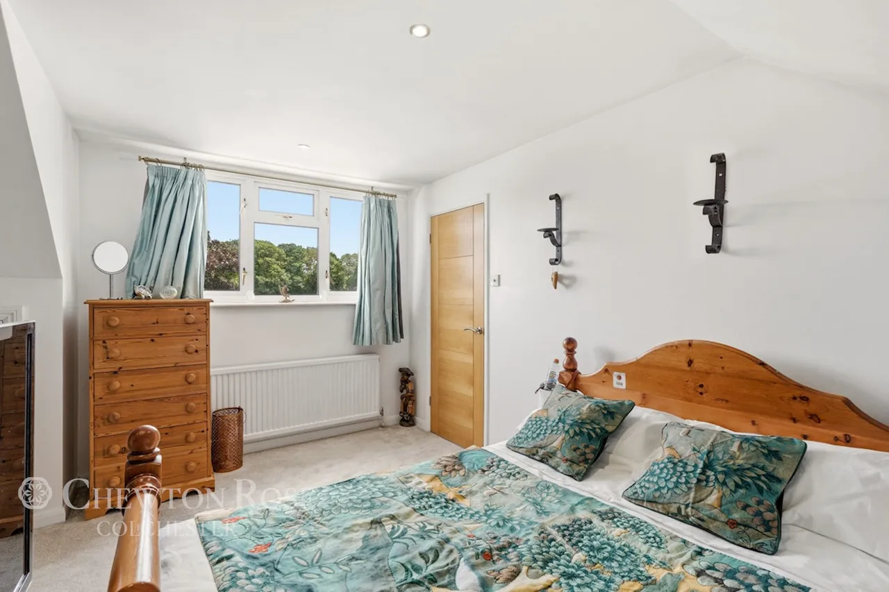 Moor Hall Lane, Danbury, photo 16