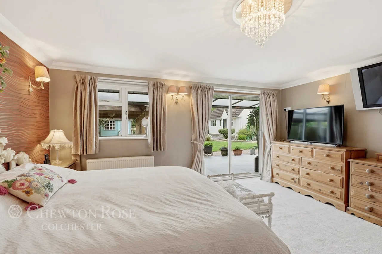 Moor Hall Lane, Danbury, photo 13