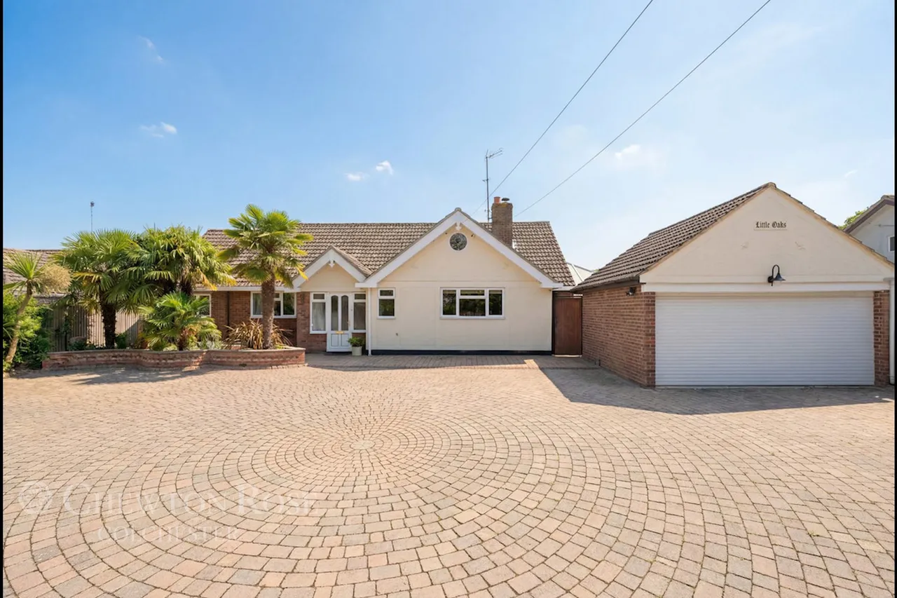 Moor Hall Lane, Danbury, photo 31