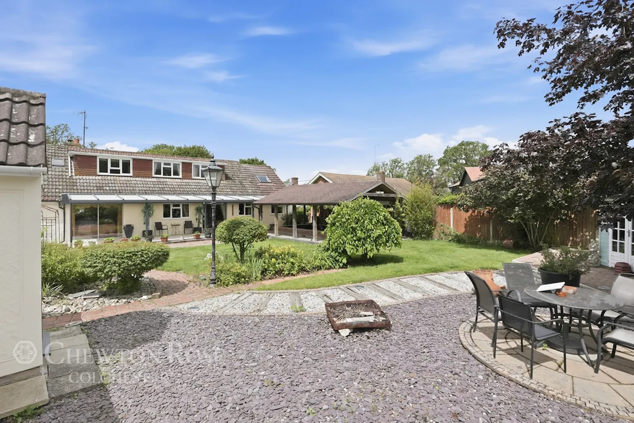 Moor Hall Lane, Danbury, photo 18
