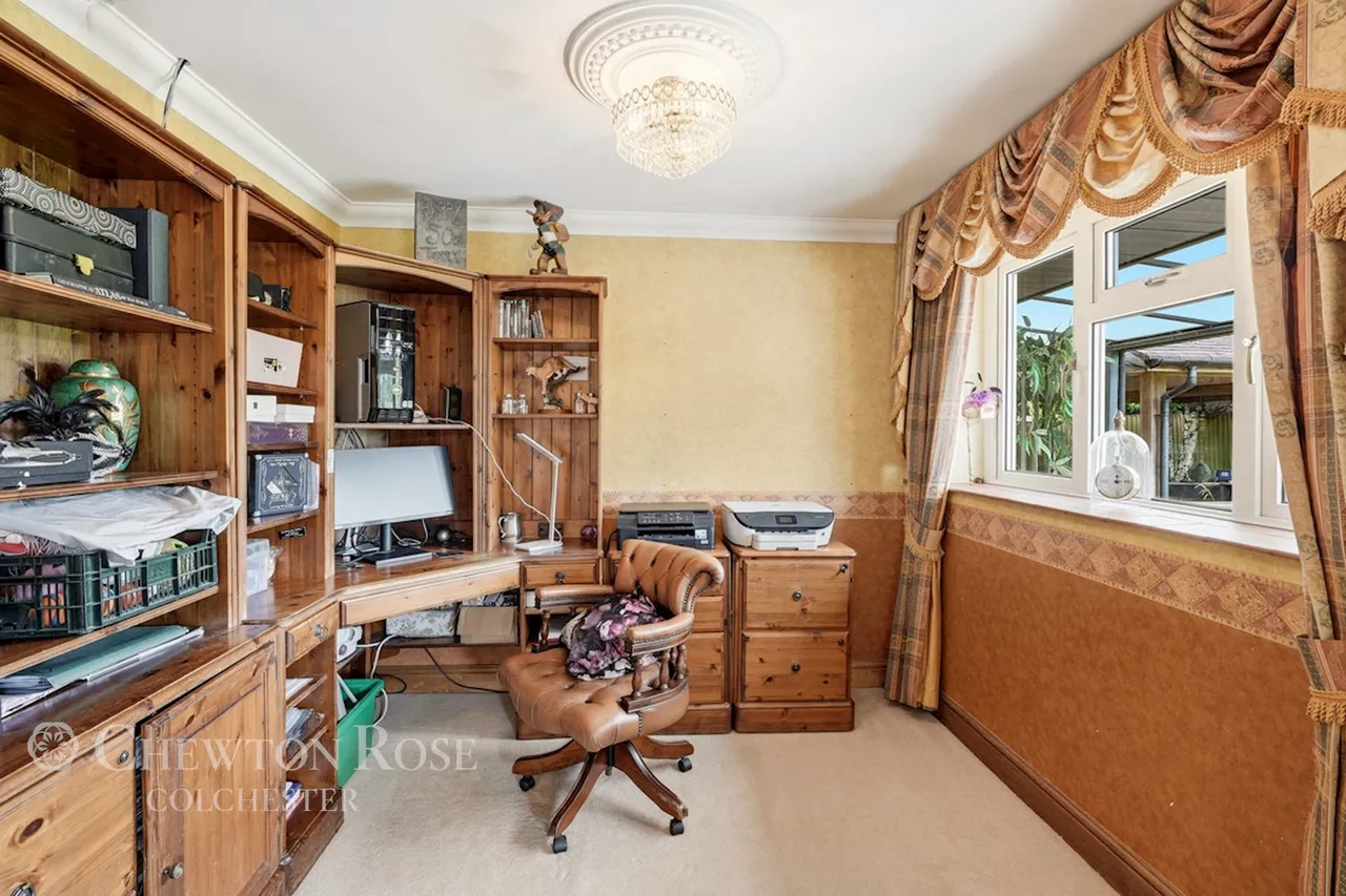 Moor Hall Lane, Danbury, photo 9