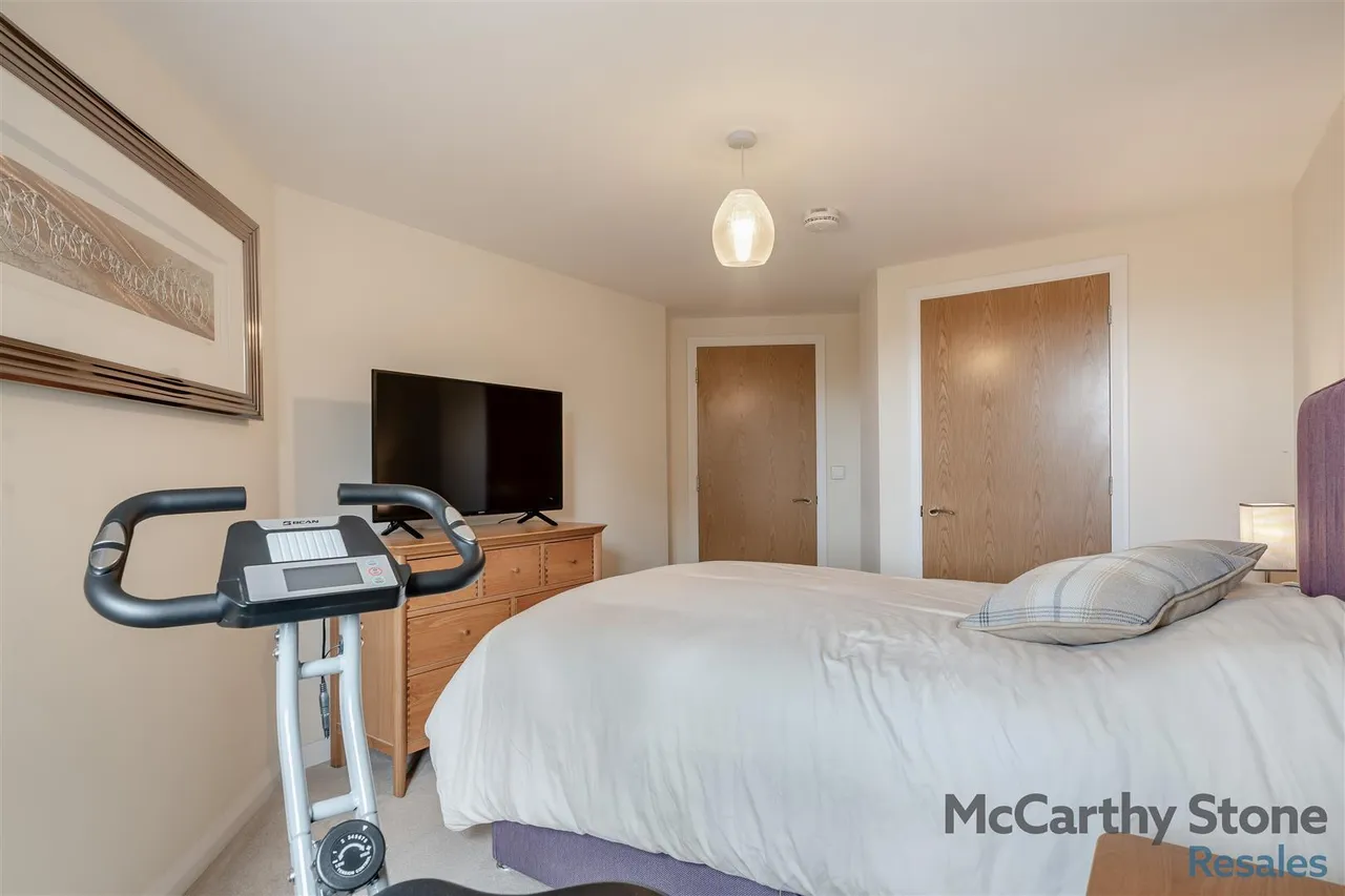 Burlington Gardens, Leyland, PR25, photo 9