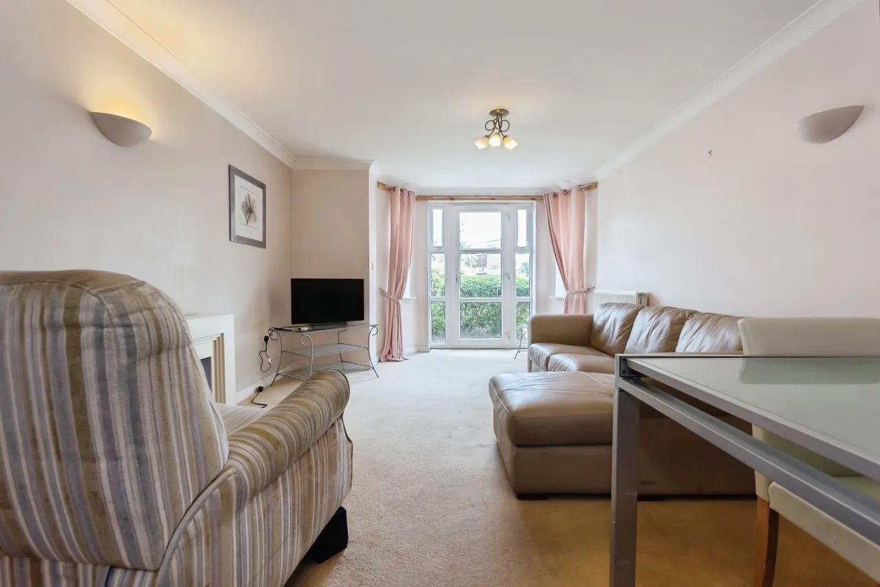 Warwick Road, Solihull, B92, photo 6