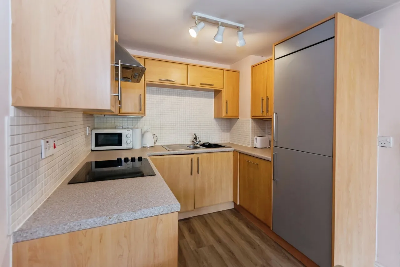 Warwick Road, Solihull, B92, photo 7