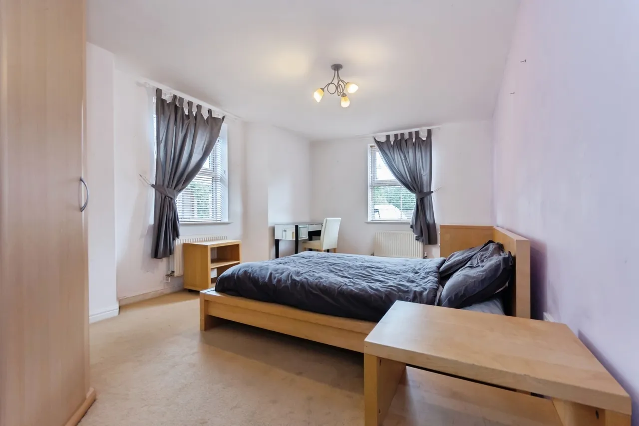 Warwick Road, Solihull, B92, photo 9