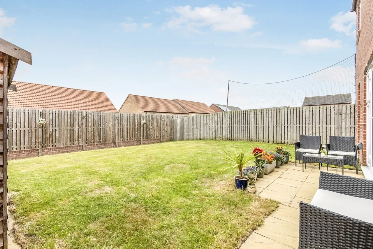 Stanley Hall Drive, Wakefield, West Yorkshire, WF1, photo 19