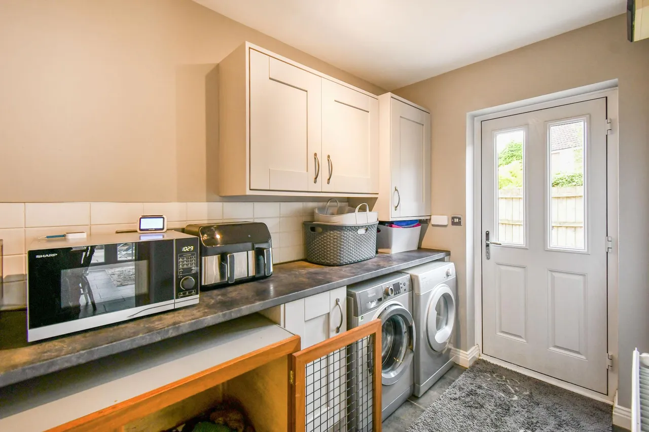 Chapel Garth, Holme-on-Spalding-Moor, YO43, photo 11
