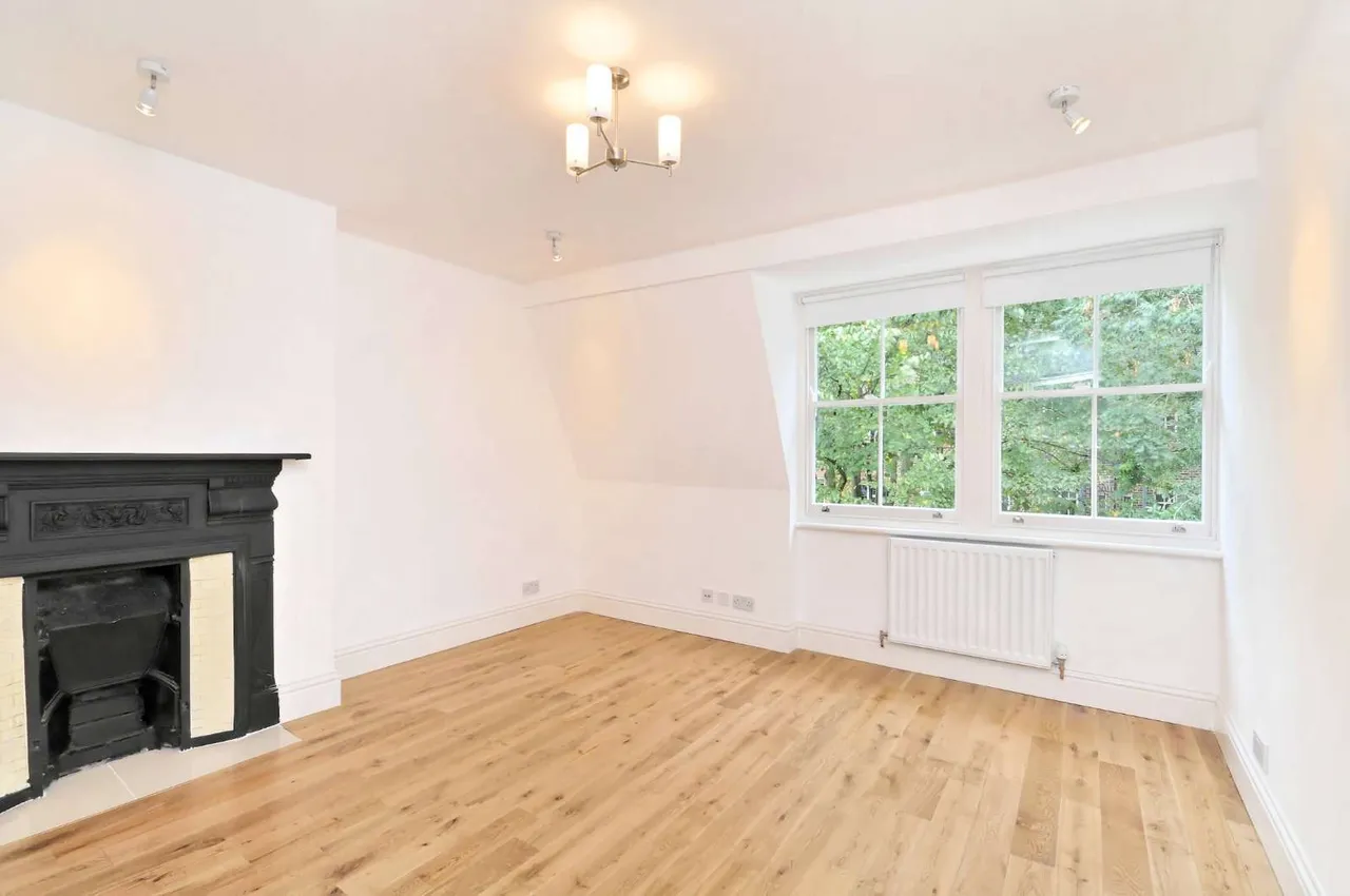 Glenilla Road, Belsize Park, London, NW3 4AJ, photo 3