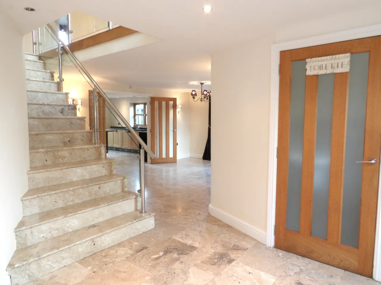 Main Street, Shelton, NG23, photo 11