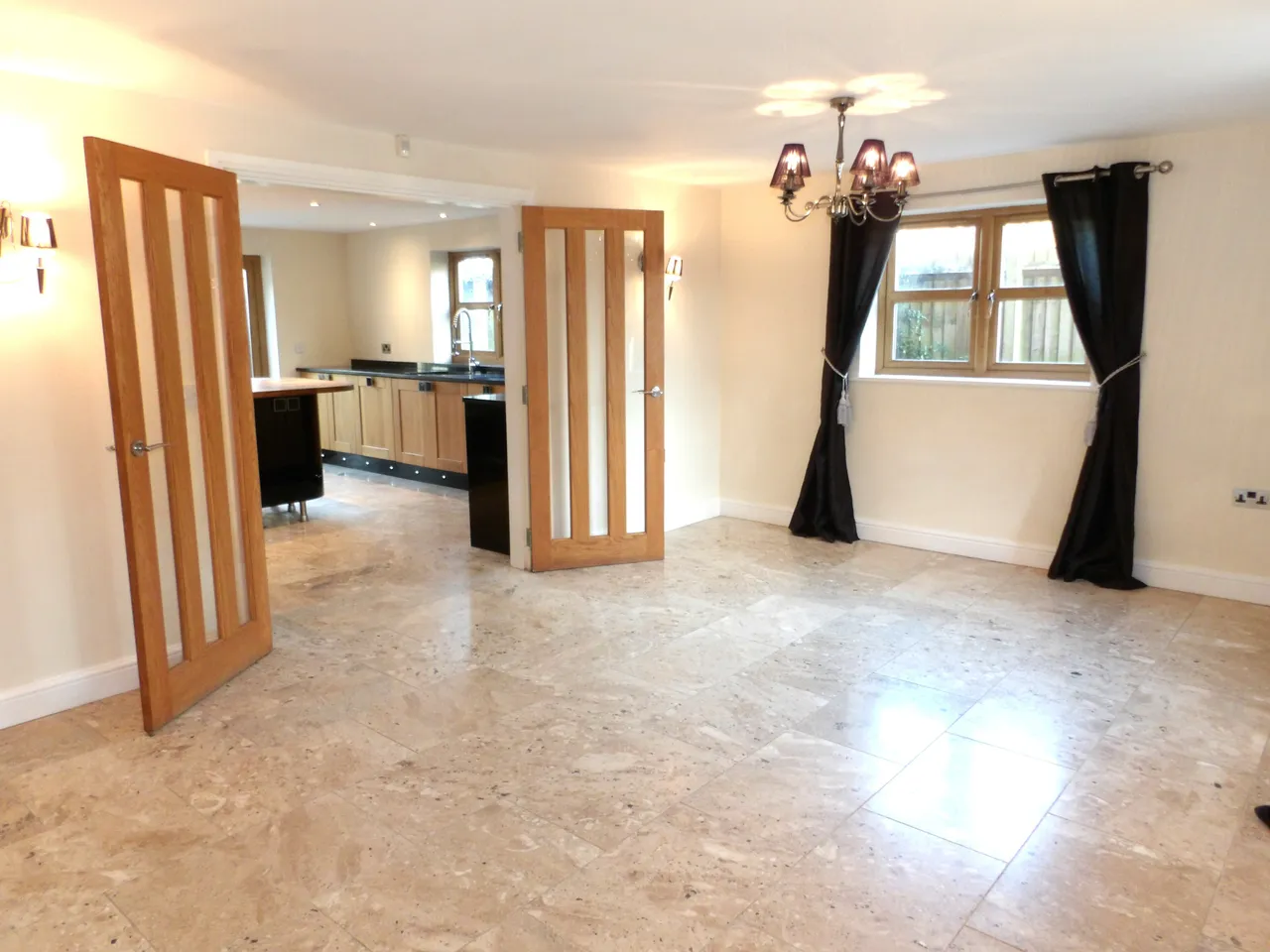 Main Street, Shelton, NG23, photo 9