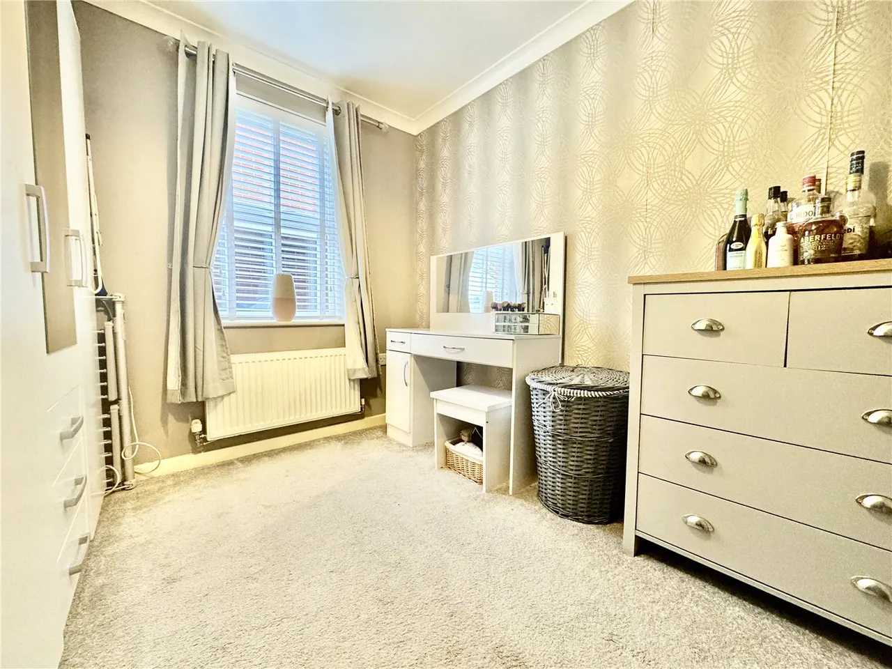 2 bed flat for sale — Alton Road, Bournemouth, BH10