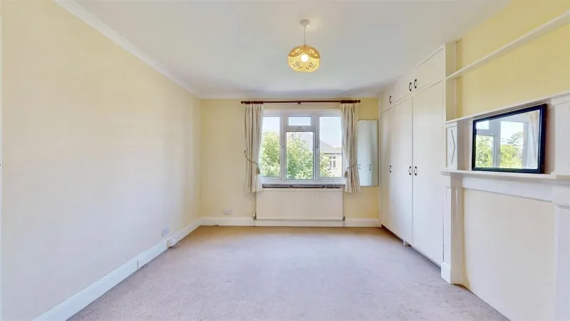 Wood Lane, Isleworth, photo 27