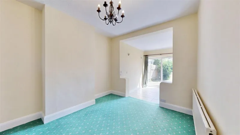 Wood Lane, Isleworth, photo 14
