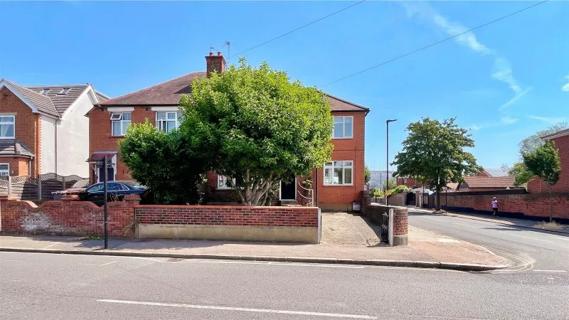 Wood Lane, Isleworth, photo 38