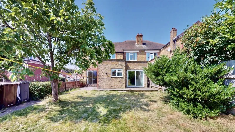 Wood Lane, Isleworth, photo 35