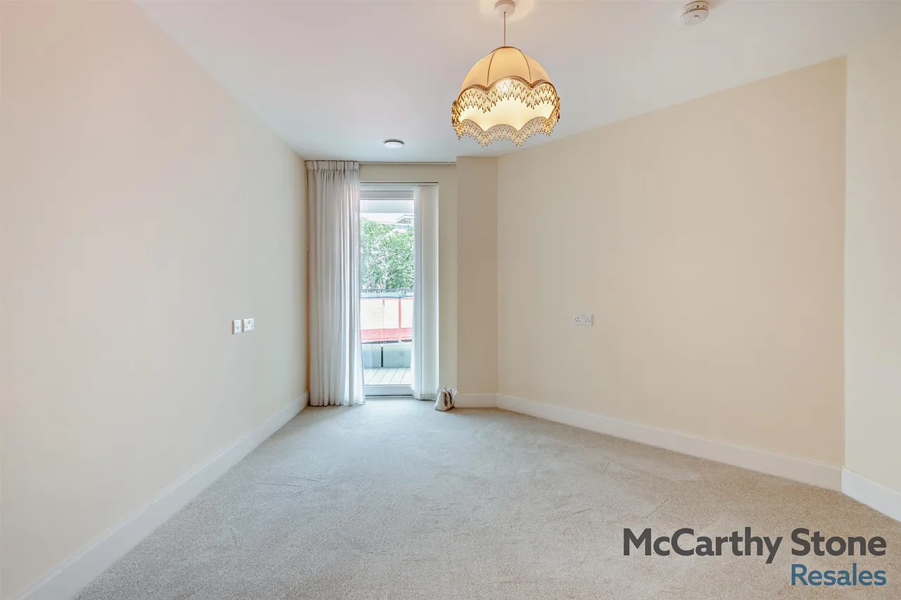 Churchfield Road, Poole, BH15, photo 5