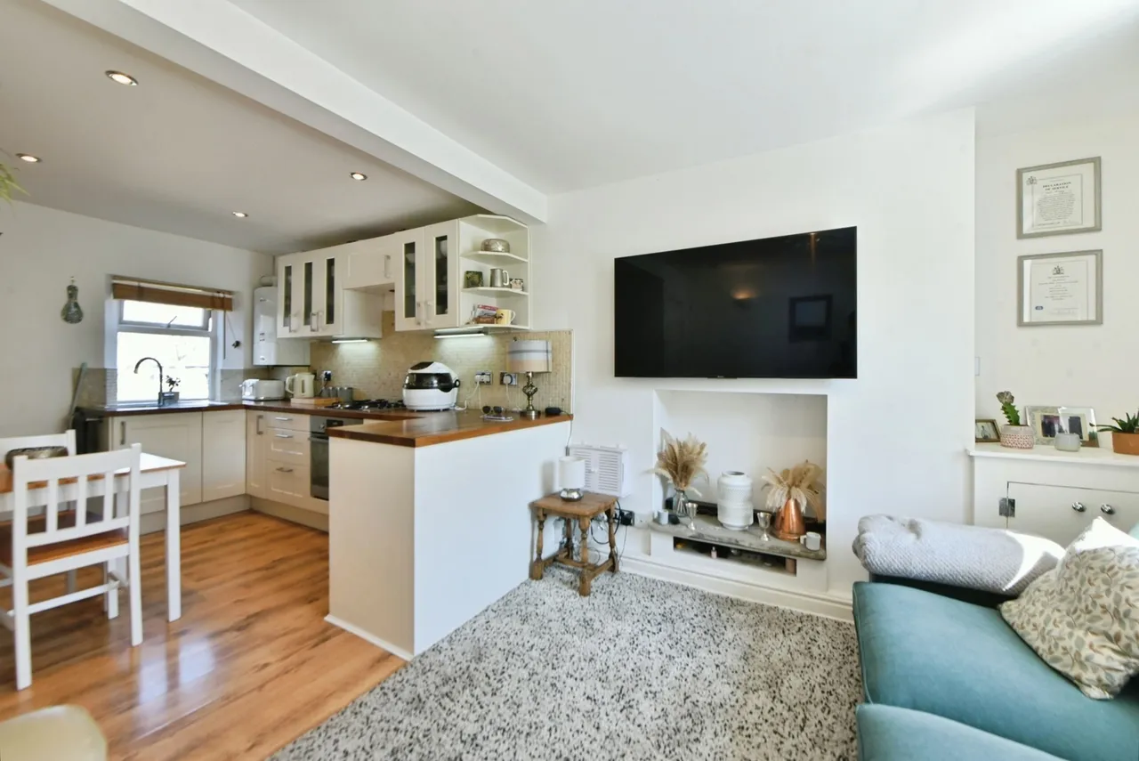 Bridge Street, Whaley Bridge, High Peak, Derbyshire, SK23, photo 9