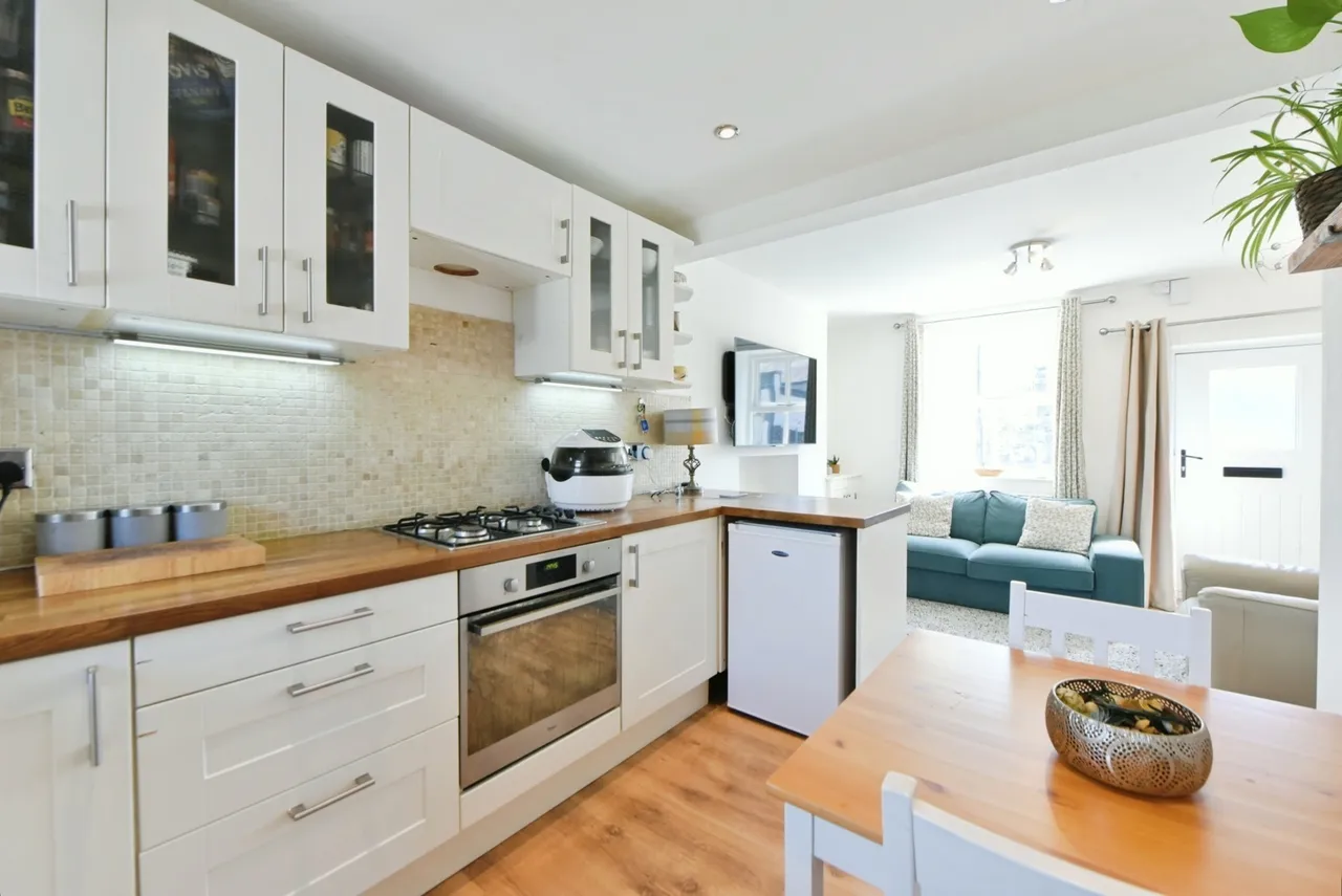 Bridge Street, Whaley Bridge, High Peak, Derbyshire, SK23, photo 6