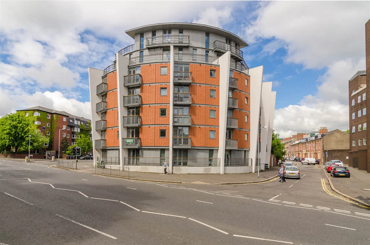 1 bed flat to rent, Lisburn Road, Belfast, BT9
