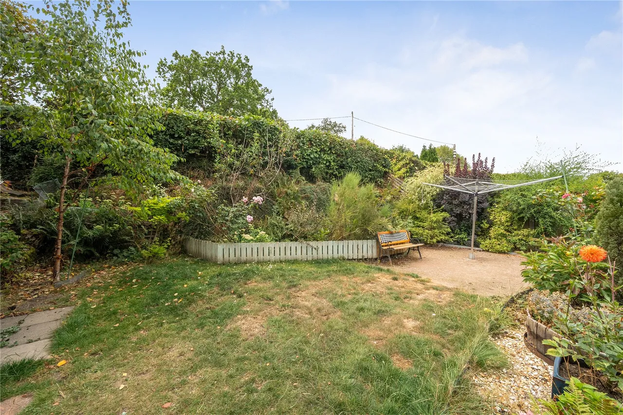 Ffordd Newydd, Bettws Cedewain, Newtown, Powys, SY16 3DR, photo 9